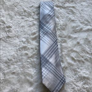 Gray Express tie